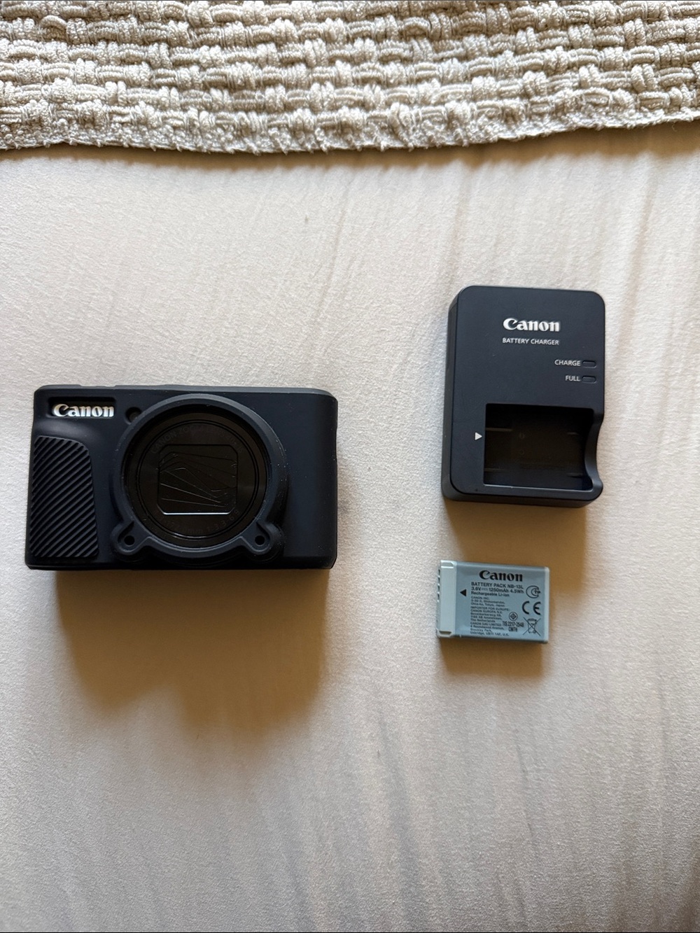 Canon SX740